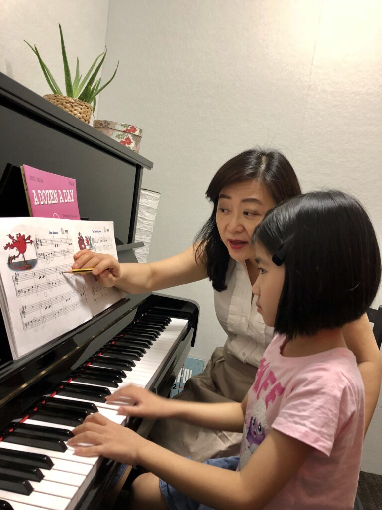 Piano Lessons For Adults & Kids In Bukit Timah Singapore